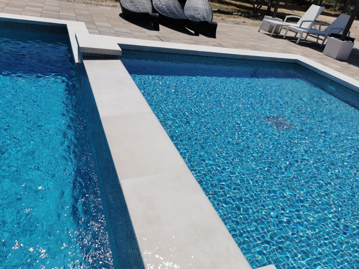 Grande Glamping With Pool Ξενοδοχείο Biograd Na Moru Εξωτερικό φωτογραφία